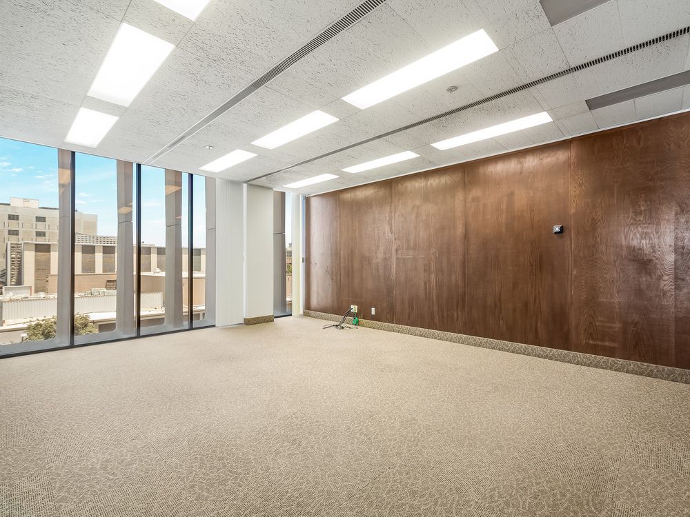 Office Space Available in Excellent Condition & Move-In Ready : 1221 Van Ness Ave, Fresno, CA 93721